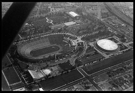 Los Angeles
                      Colesium and Sports Arena