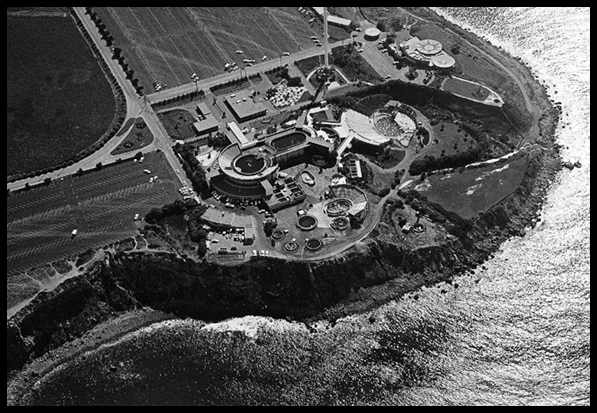 Marineland in
                      Palos Verdes, California