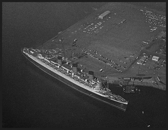 Queen Mary
                      berthed in Long Beach, California