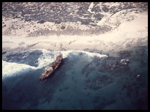 Shipwreck near La Paz where Lodestar went
                    down.